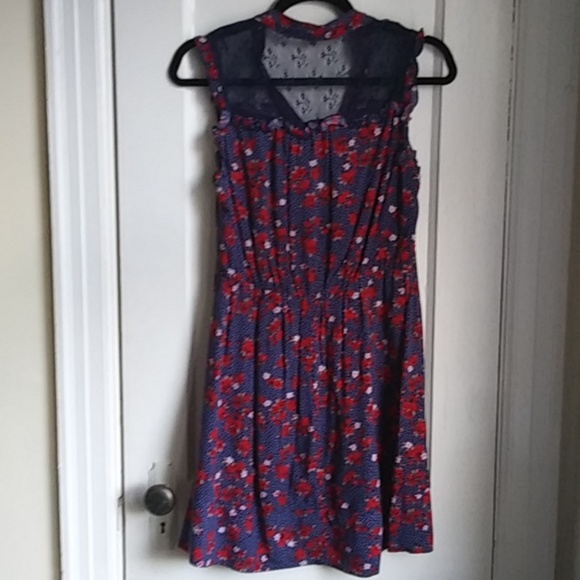 Bebop Lace Yoke Floral Dress - Picture 3 of 4